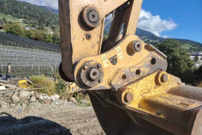 OmecoHub - Immagine CATERPILLAR 323FSA